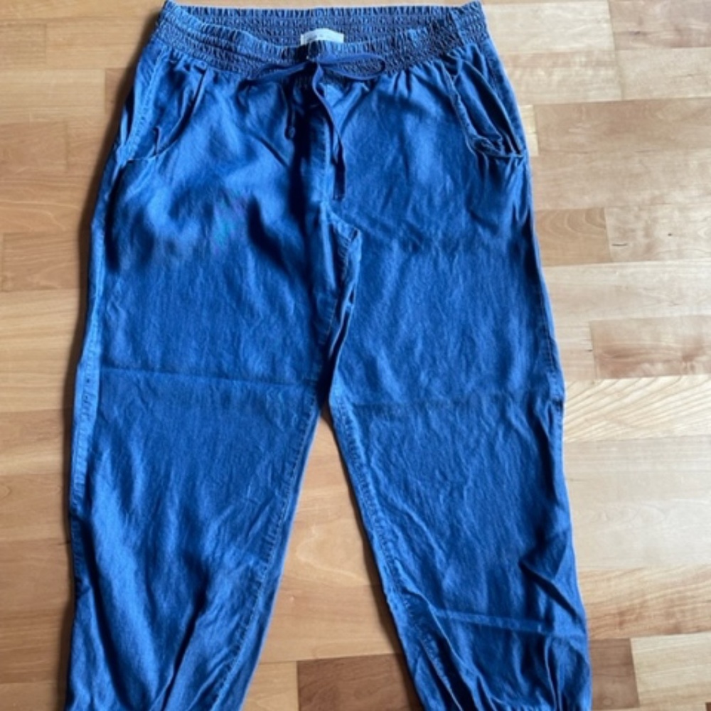 Cloth & Stone chambray pants size M